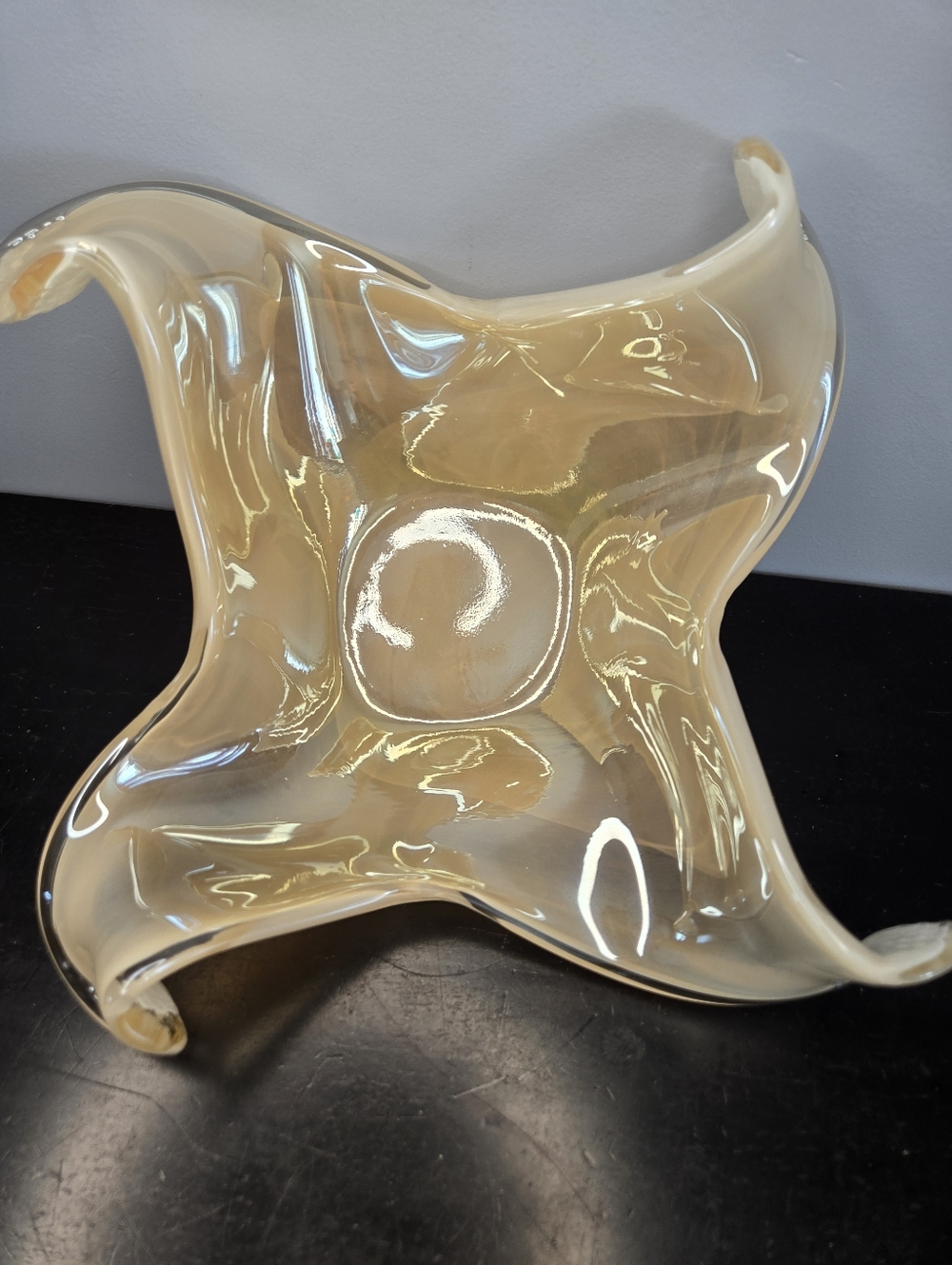 Vintage MCM Murano Italy Large Twisted Glass Centerpiece Mirrored Peach Glass